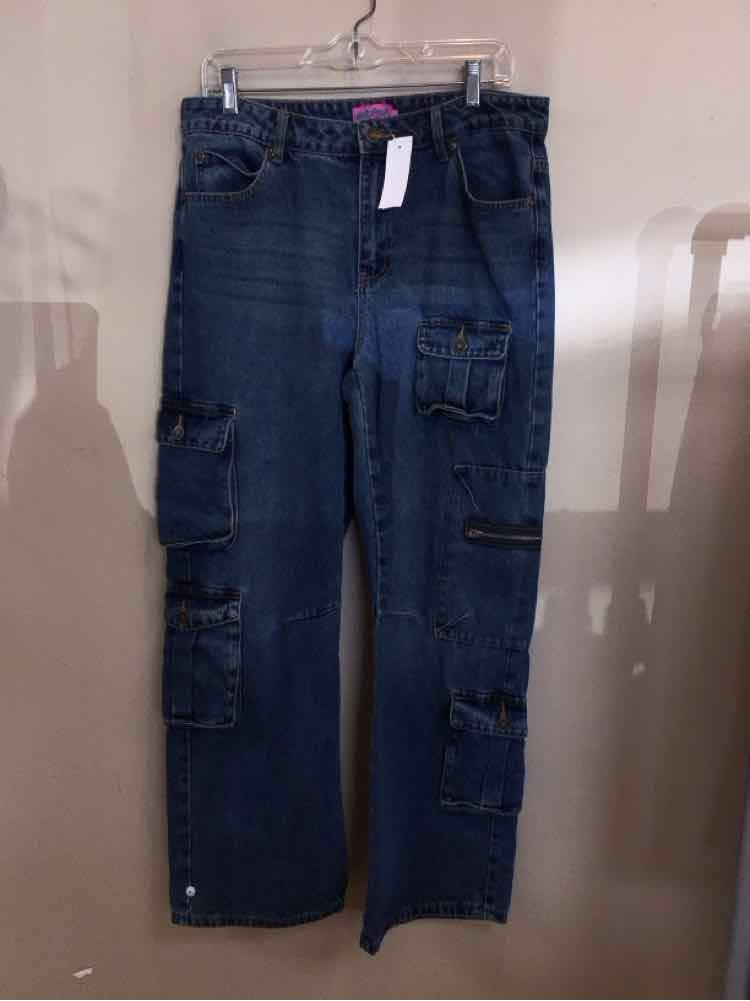 EDIKTED SIZE LARGE Ladies JEANS