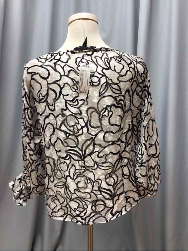 WHITE HOUSE BLACK MARKET SIZE XSMALL Ladies BLOUSE