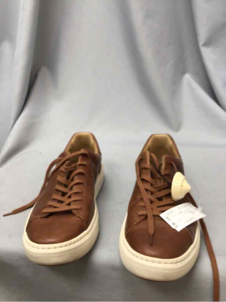 SIZE 10 1/2 JOHNSTON & MURPHY Men's SHOES