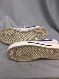 NIKE SIZE 9 Men's SHOES