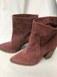 VINCE CAMUTO SIZE 8 Ladies SHOES