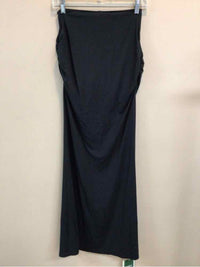 HALARA SIZE MEDIUM Ladies SKIRT
