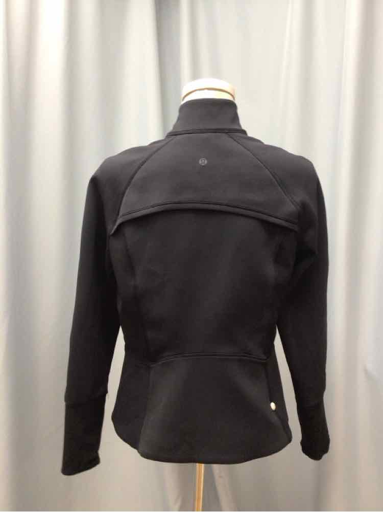 LULULEMON SIZE LARGE Ladies EXERCISE