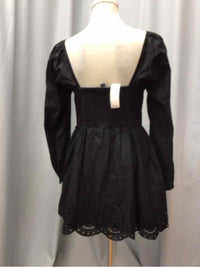 AMERICAN EAGLE SIZE SMALL Ladies DRESS