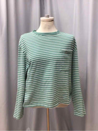 ABERCROMBIE & FITCH SIZE MEDIUM Ladies TOP