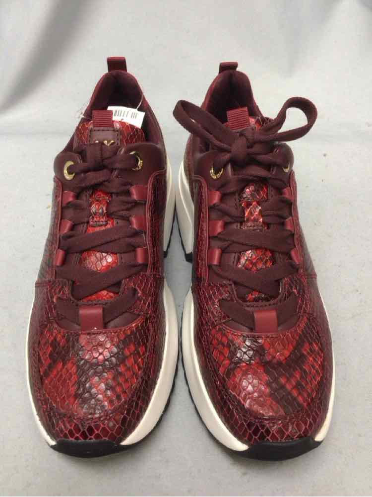 MICHAEL KORS SIZE 6 Ladies SHOES