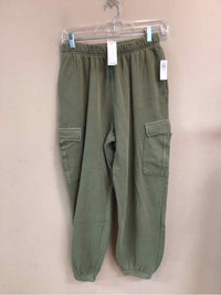 OLD NAVY SIZE MEDIUM PET Ladies EXERCISE