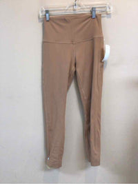 LULULEMON SIZE 4 Ladies EXERCISE