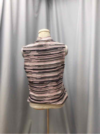 ST. JOHN SPORT SIZE MEDIUM Ladies TOP