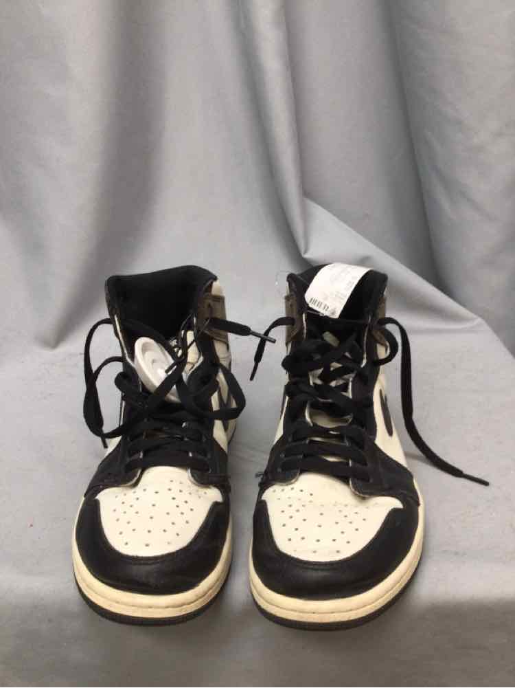 SIZE 10 NIKE Men's SHOES