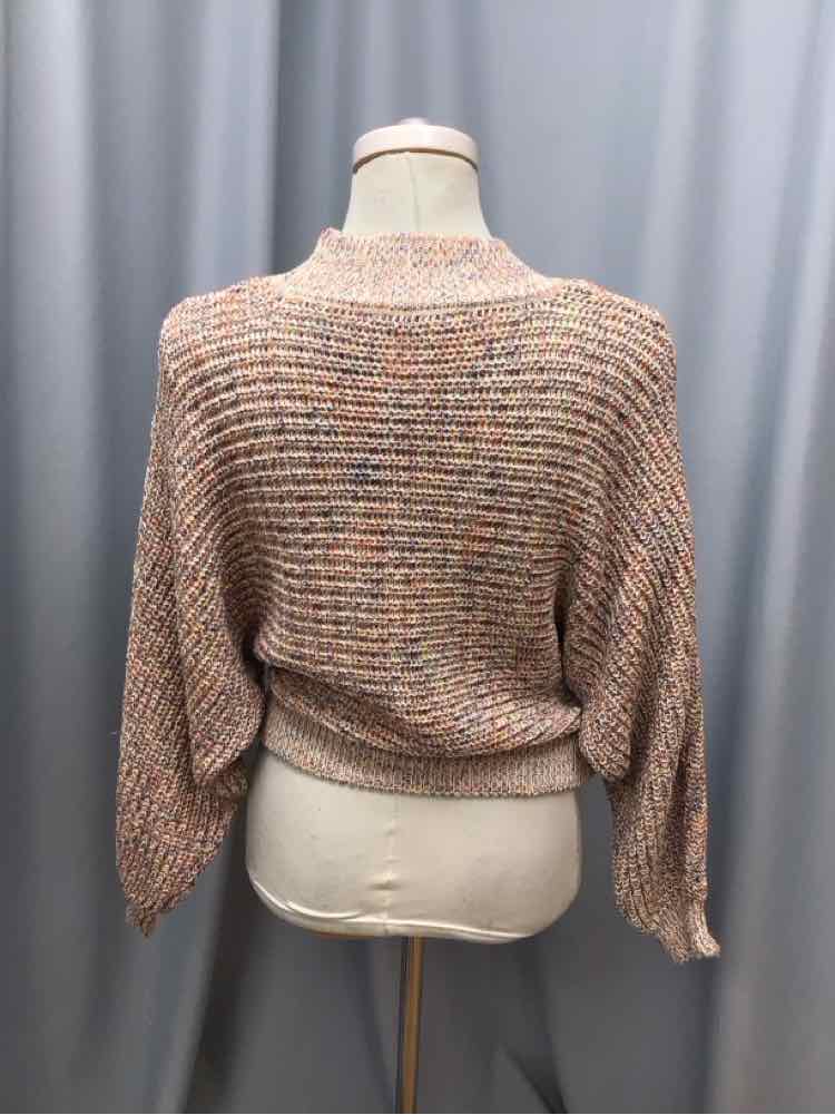 BB DAKOTA SIZE MEDIUM Ladies TOP
