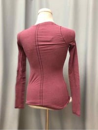 LULULEMON SIZE XSMALL Ladies EXERCISE