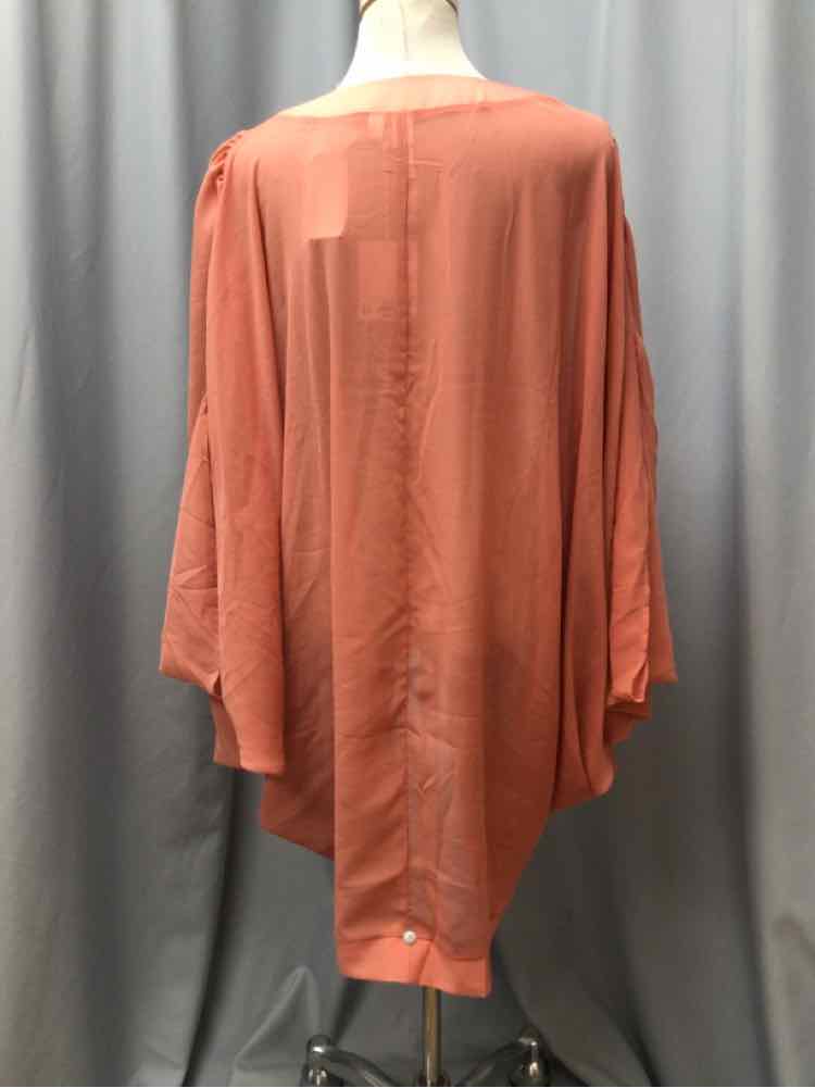 LAUREN CONRAD SIZE LRG/XLRG Ladies BLOUSE