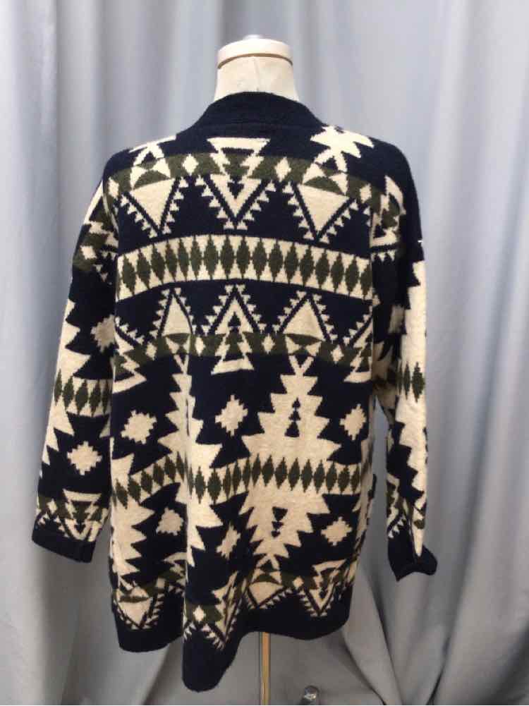 LUCKY SIZE LARGE Ladies TOP