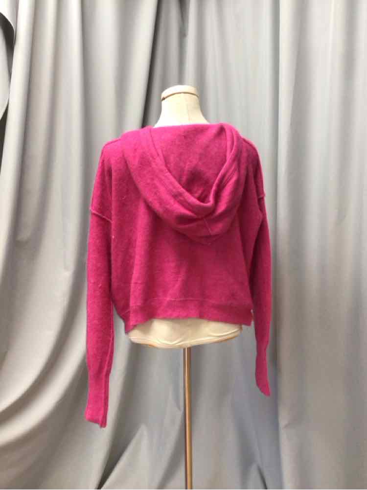 FREE PEOPLE SIZE SMALL Ladies TOP