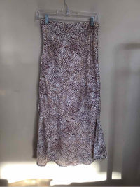 URBAN OUTFITTERS SIZE MEDIUM Ladies SKIRT