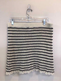 ONEILL SIZE LARGE Ladies SKIRT
