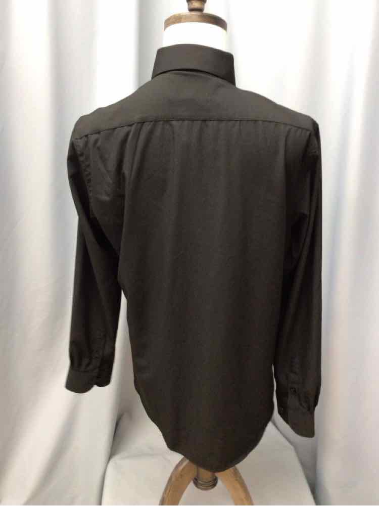 SIZE LARGE TOM BAINE Men's SHIRTS