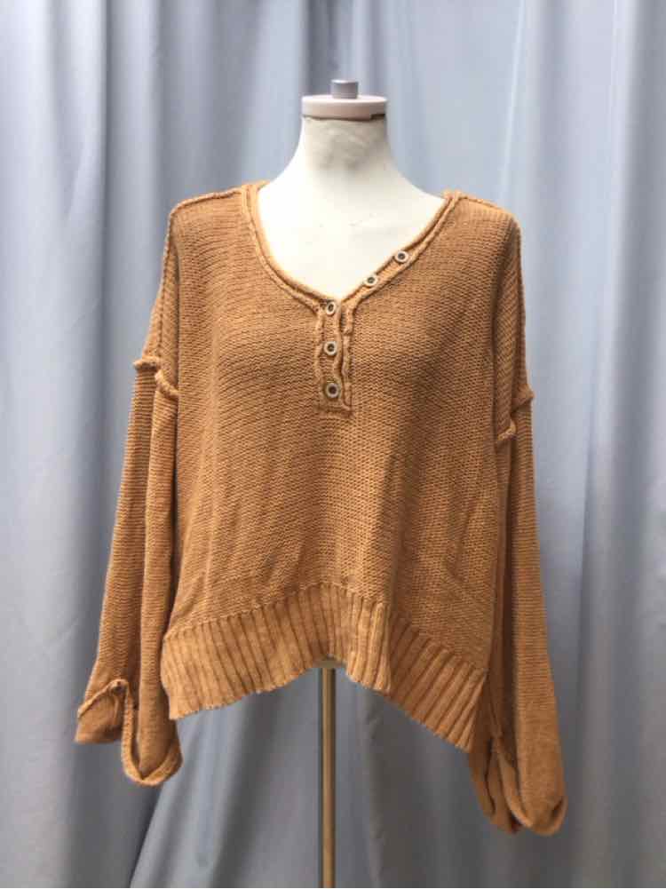 BY TOGETHER SIZE LARGE Ladies TOP