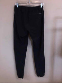 SIZE MEDIUM VUORI Men's PANTS