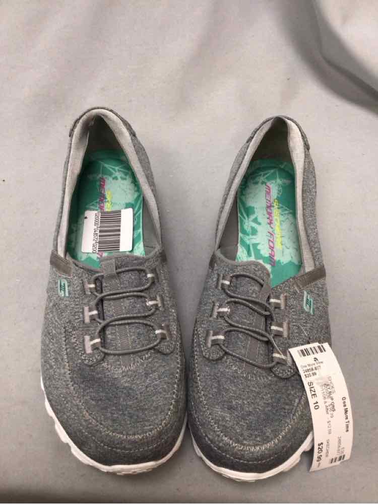 SKECHERS SIZE 10 Ladies SHOES