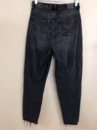 AMERICAN EAGLE SIZE 2 Ladies JEANS