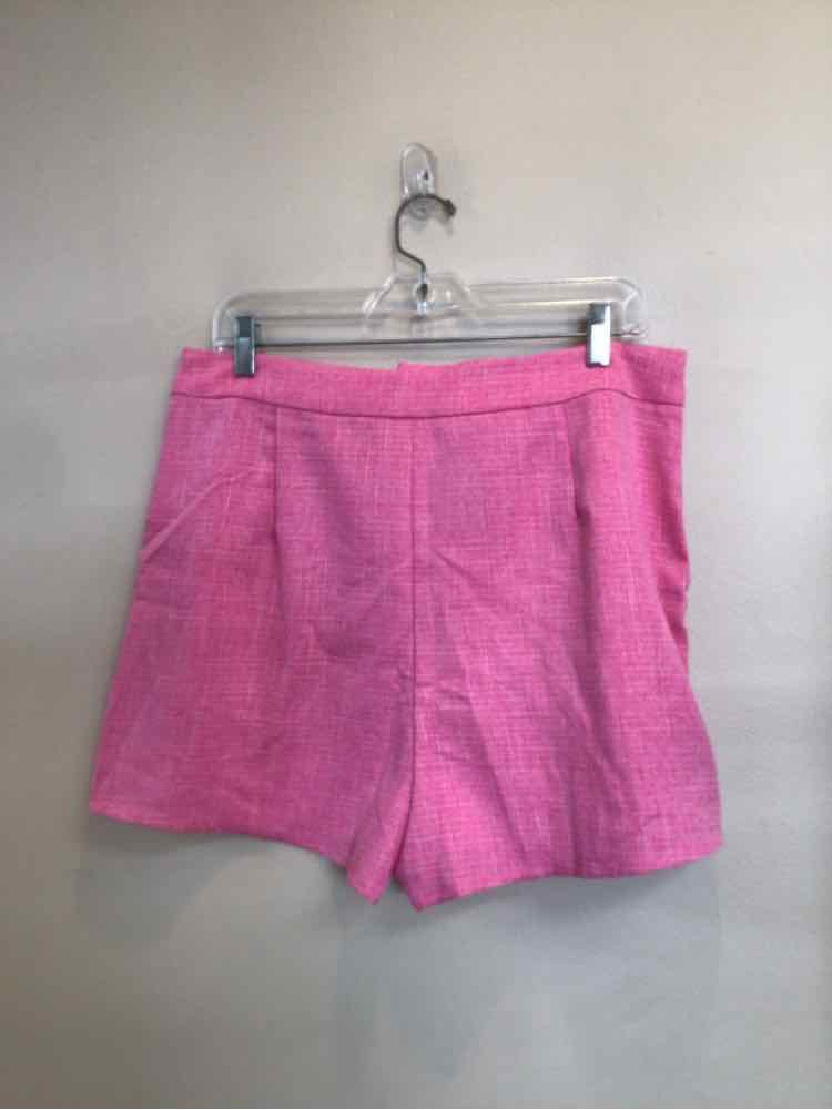 PRETTYLITTLETHING SIZE 10 Ladies SHORTS