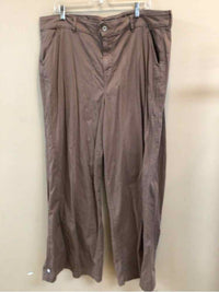 TORRID SIZE 18 Ladies PANTS