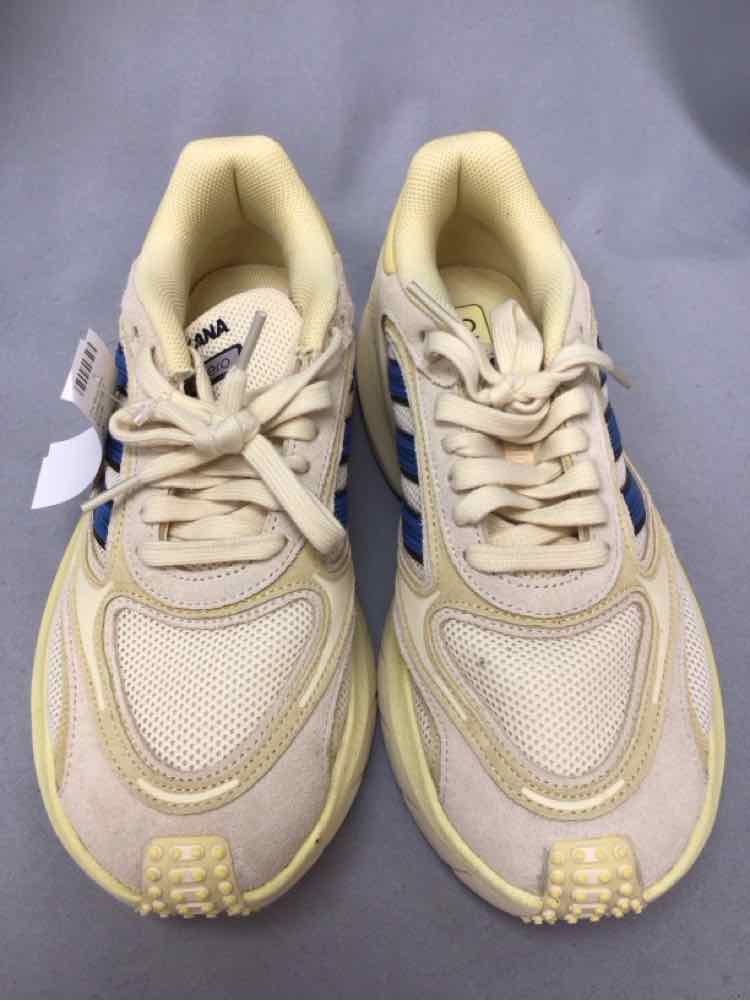 ADIDAS SIZE 9 Ladies SHOES