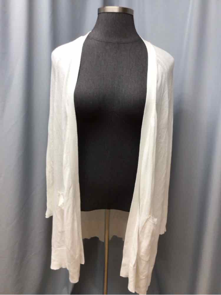 AVA & VIV SIZE 3 X Ladies TOP