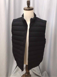 SIZE MEDIUM LULULEMON Men's COATS
