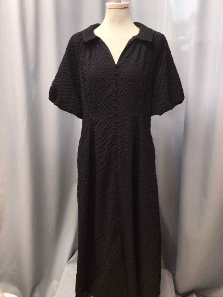 ENTRO SIZE LARGE Ladies DRESS