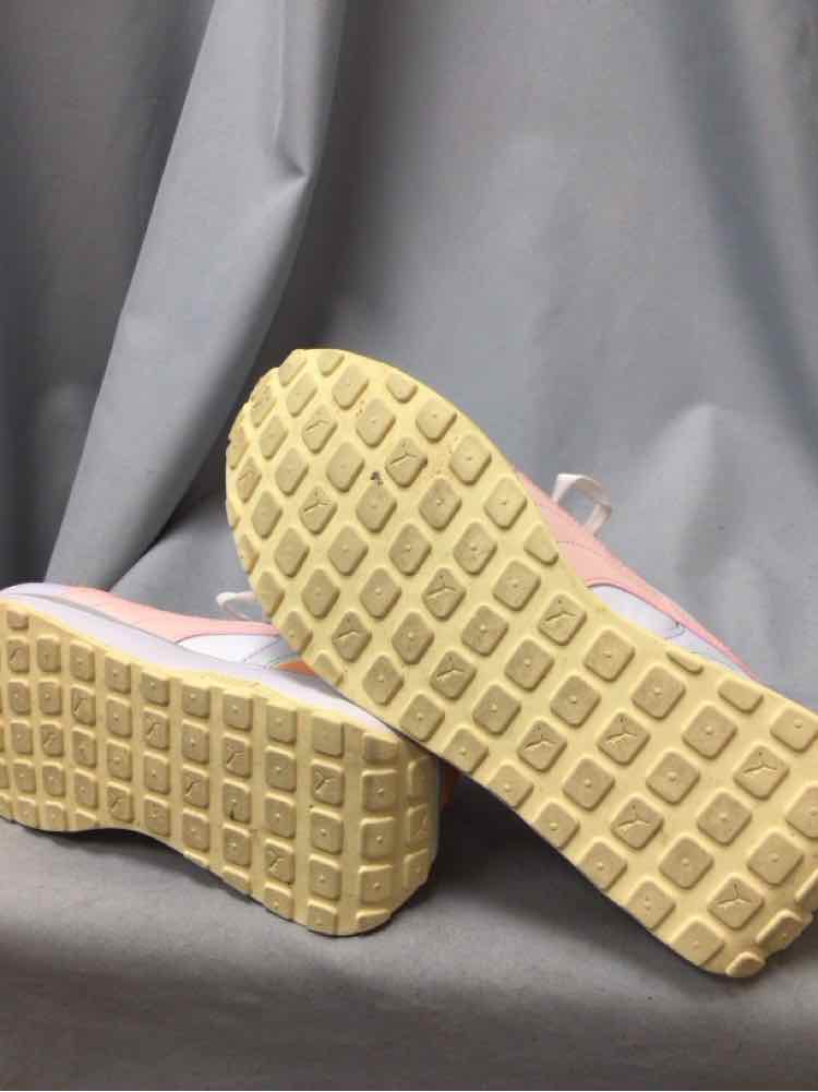 PUMA SIZE 10 Ladies SHOES