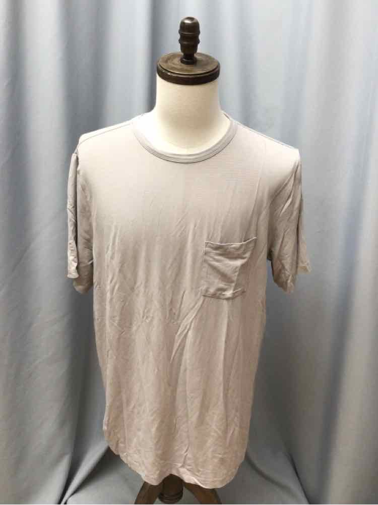 SIZE LARGE VUORI Men's SHIRTS