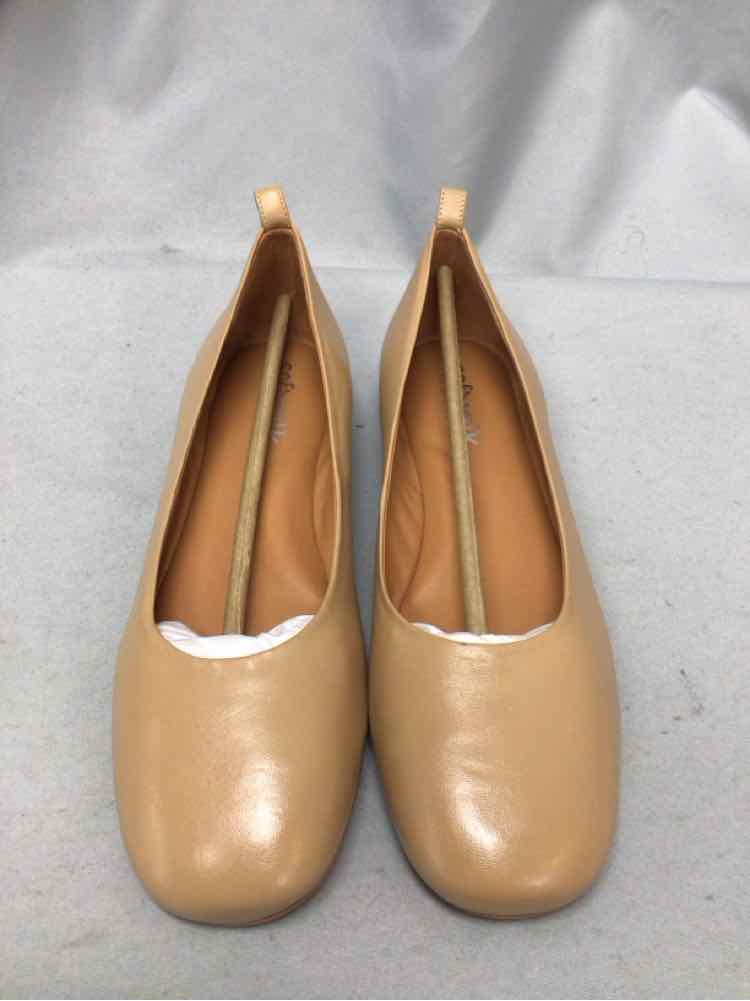 SOFTWALK SIZE 11 Ladies SHOES