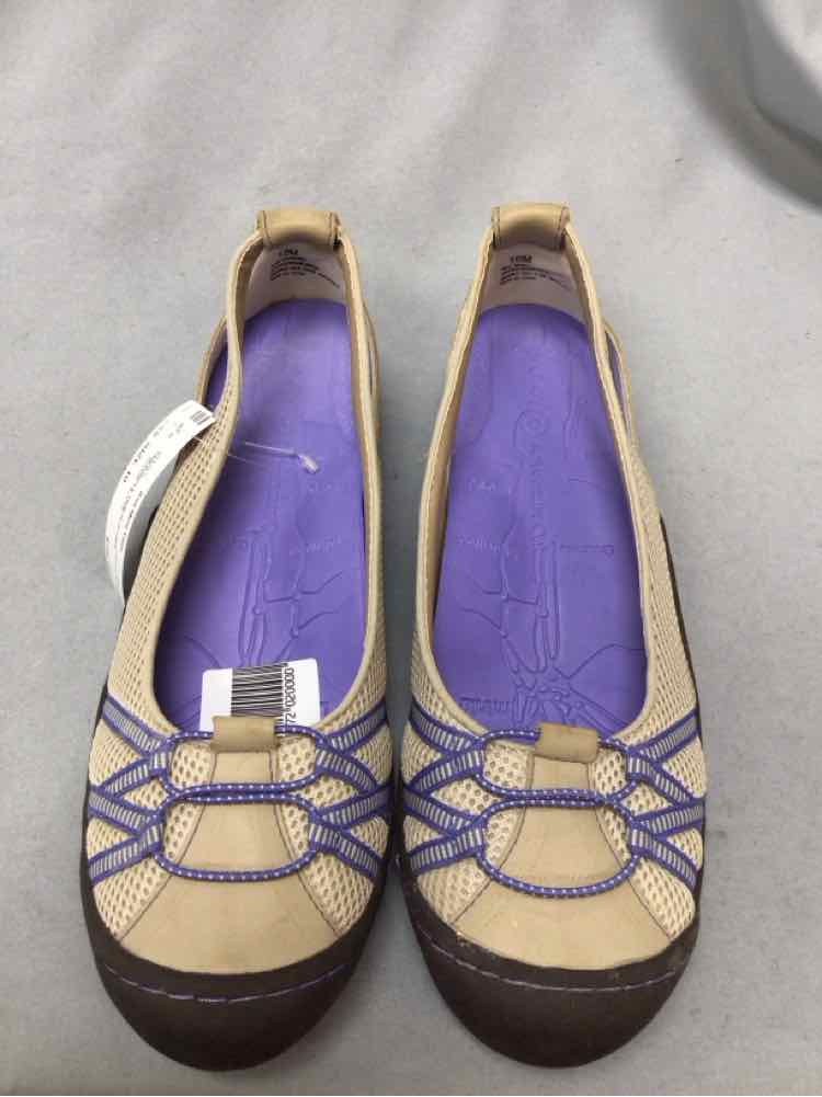 J 41 SIZE 10 Ladies SHOES