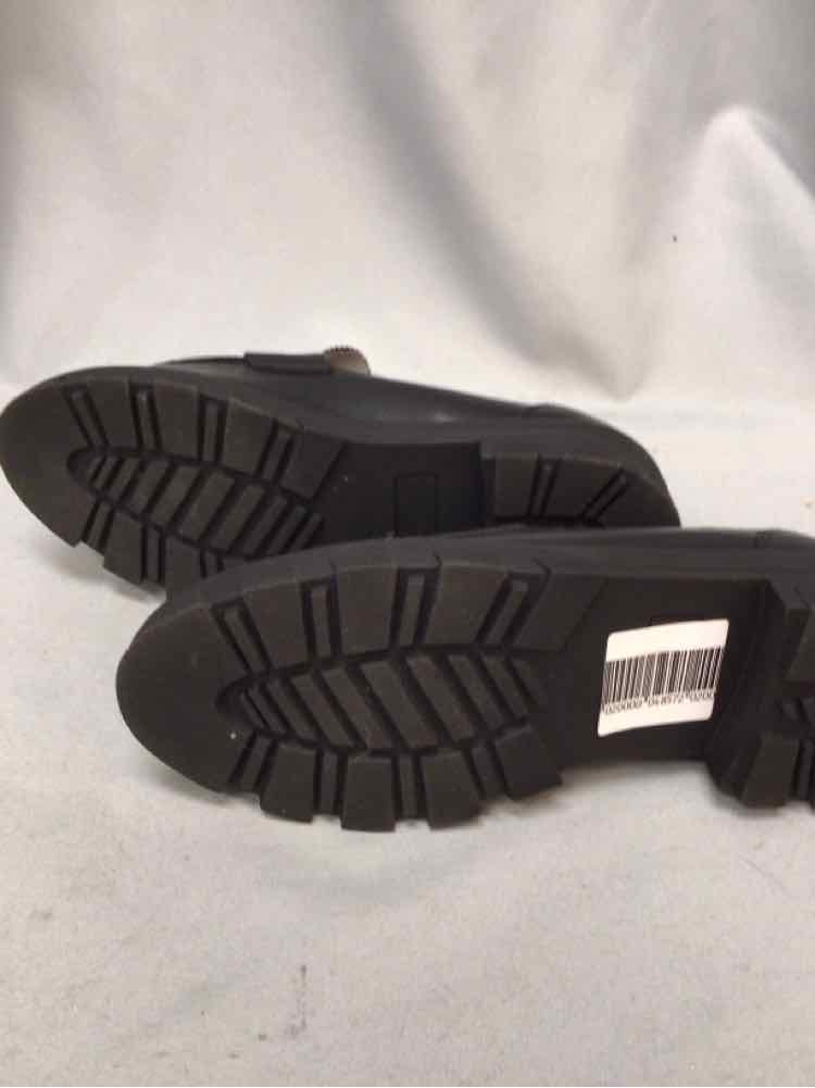 ADAM TUCKER SIZE 8 1/2 Ladies SHOES
