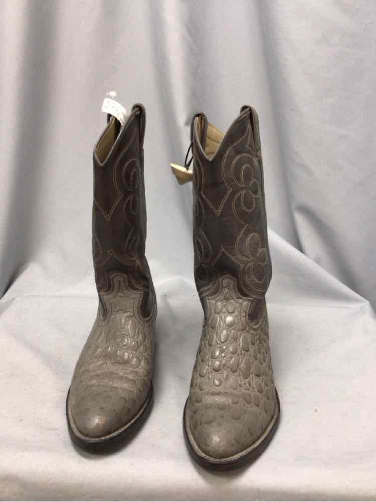 SIZE 8 1/2 Men's SHOES