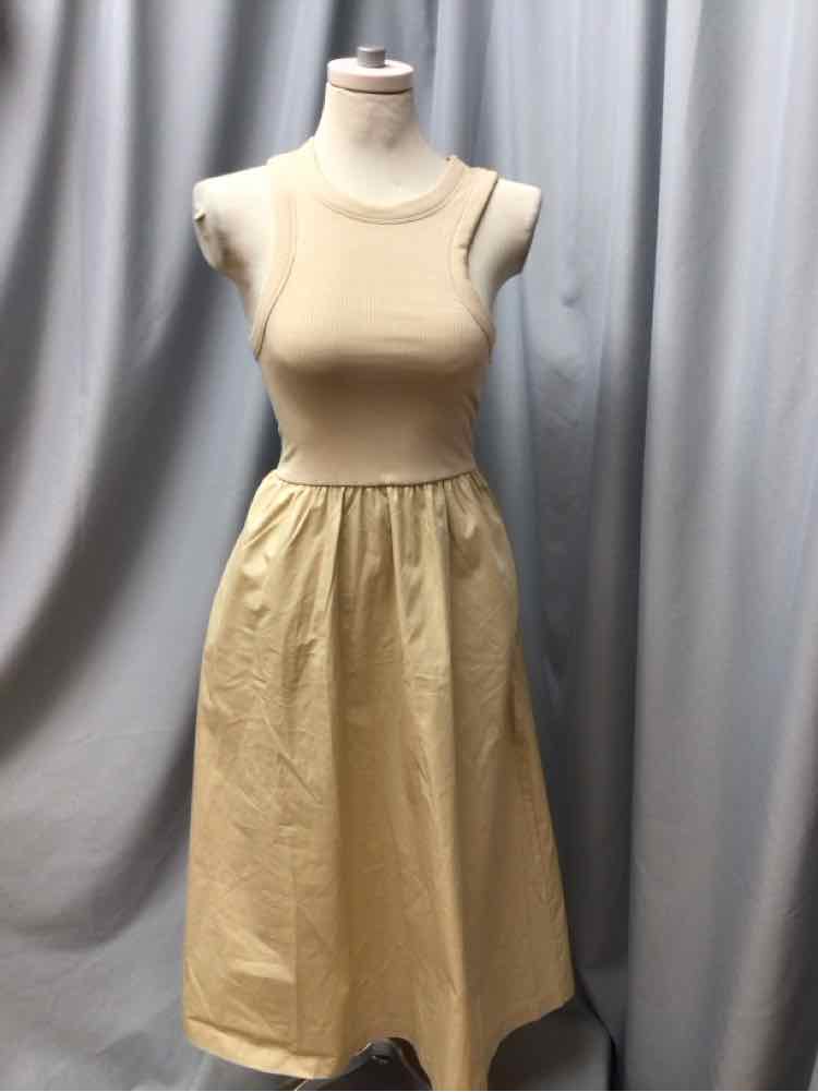 OLD NAVY SIZE SMALL Ladies DRESS