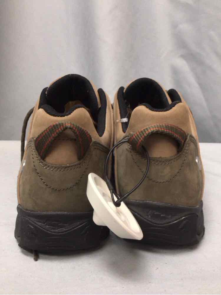 SIZE 12 SIMMS Men's SHOES