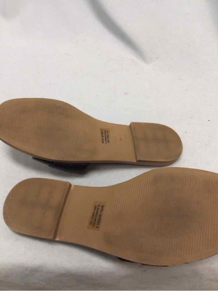 STEVE MADDEN SIZE 8 Ladies SHOES