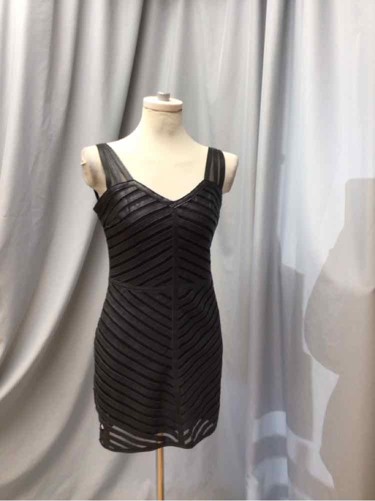 PARKER SIZE SMALL Ladies DRESS