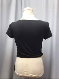HALARA SIZE MEDIUM Ladies TOP