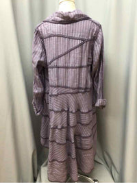 CYNTHIA ASHBURY SIZE MEDIUM Ladies COAT