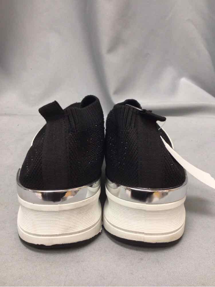 TOMMY BAHAMA SIZE 8 1/2 Ladies SHOES