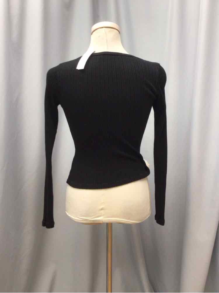 BRANDY MELVILLE SIZE SMALL Ladies TOP