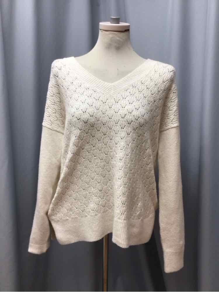 LUCKY SIZE MEDIUM Ladies TOP
