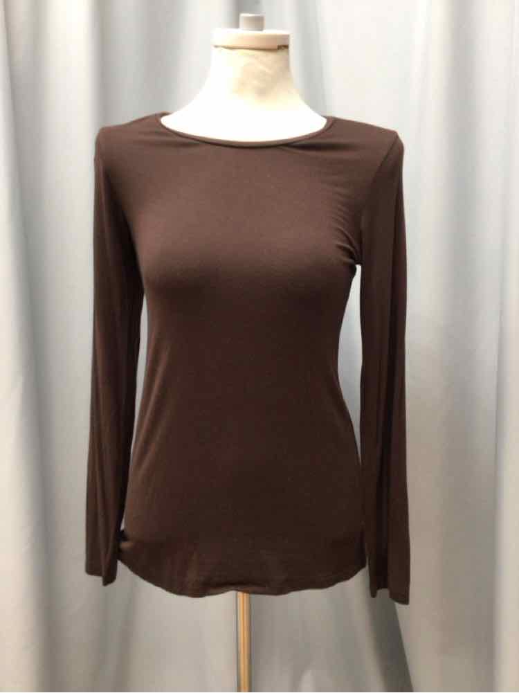 NORDSTROM RACK SIZE MEDIUM Ladies TOP