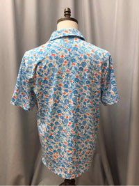 SIZE MEDIUM UNDER ARMOUR Men's SHIRTS
