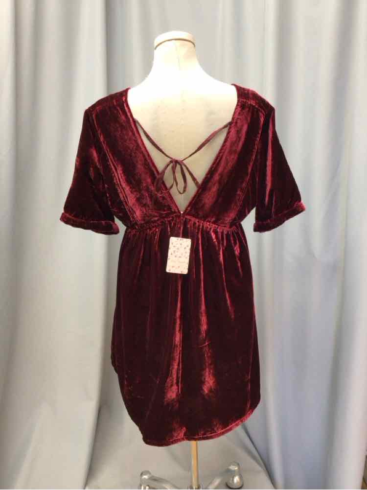 FREE PEOPLE SIZE SMALL Ladies DRESS